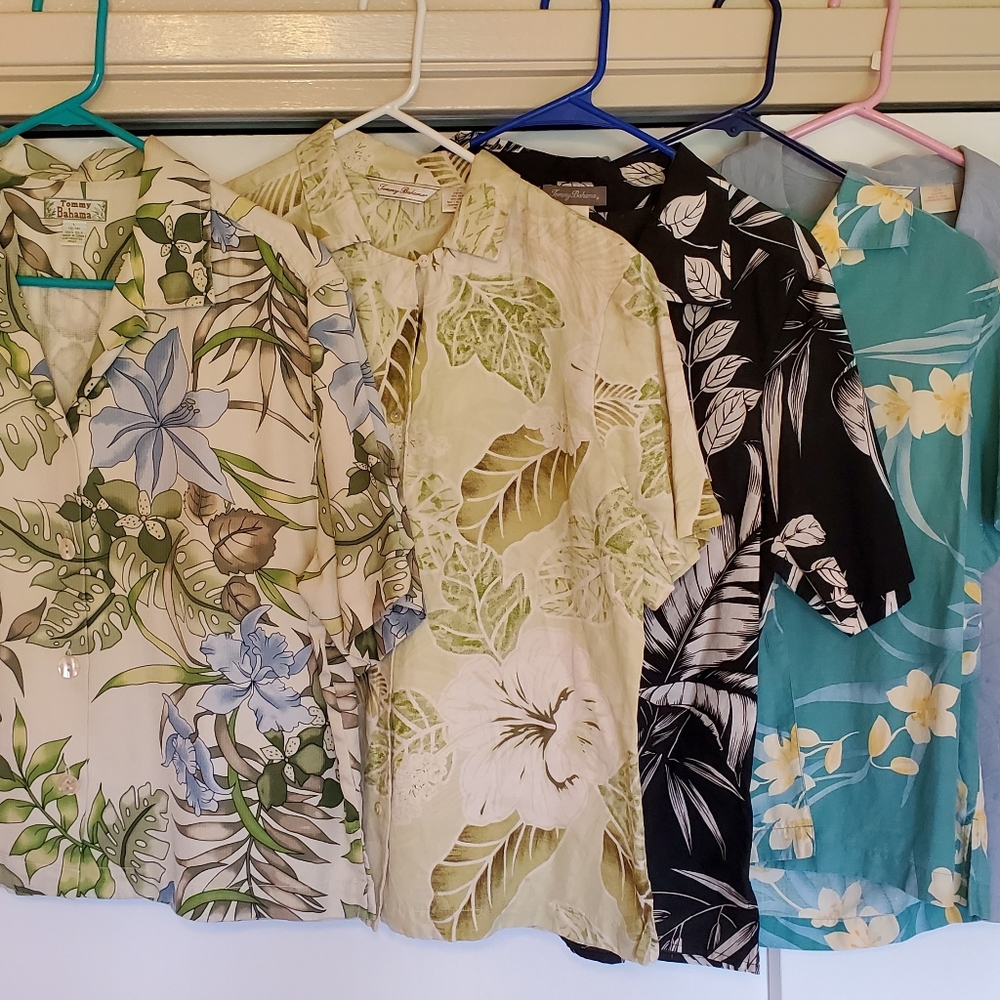 A lot of 5 Tommy Bahama button down shirt